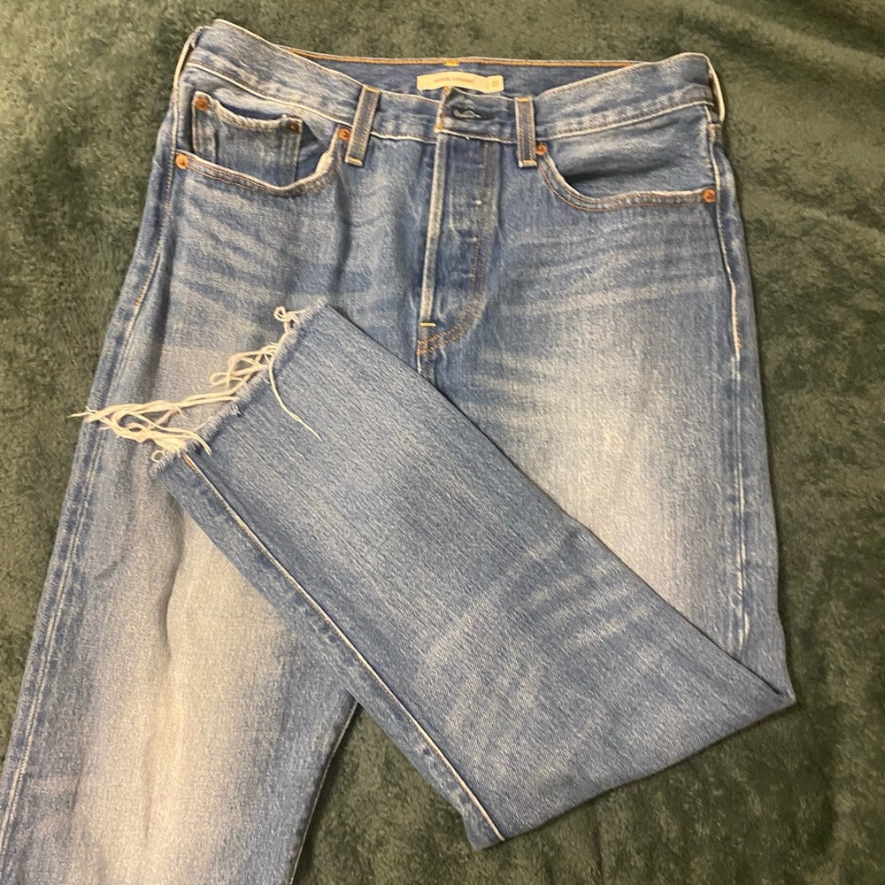 Levi’s Wedgie Straight Medium Wash Jeans